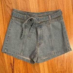 Los Angeles 70's Short 25 Nina Blue Denim High Waisted/Built in Belt Shorts